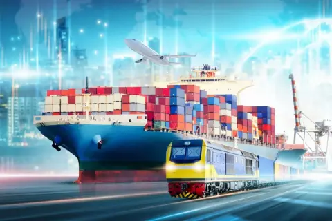 Globalne środki transportu: kontenerowiec, pociąg, samolot i ciężarówka w ruchu, symbolizujące logistykę i handel.