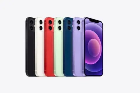 iPhone 13: Kiedy i gdzie kupić najtaniej? Kalendarz okazji